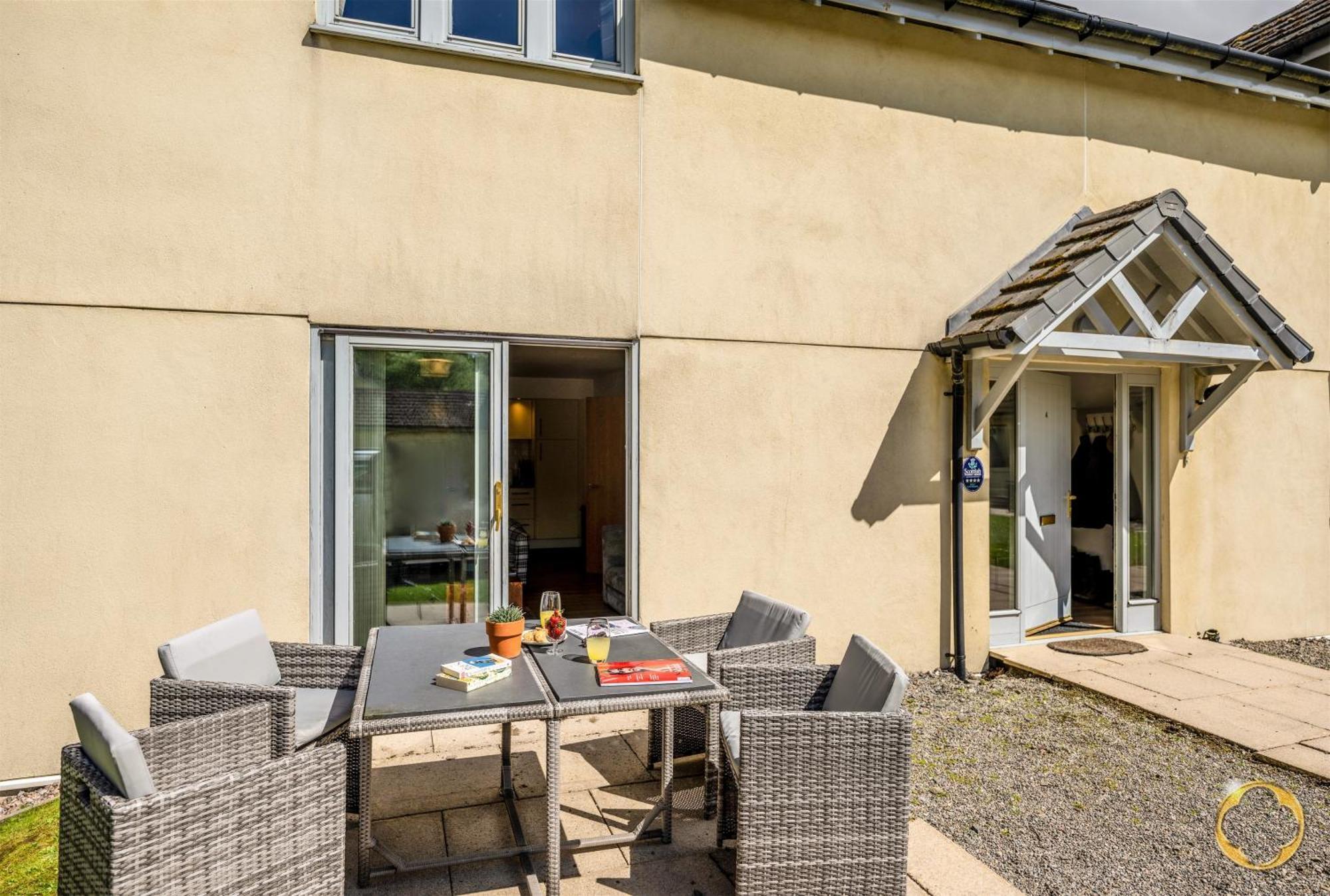 Highland Club Direct Apartment Fort Augustus Exterior photo